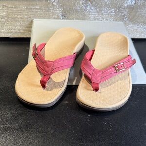 Vionics ladies Sz 7 mauve